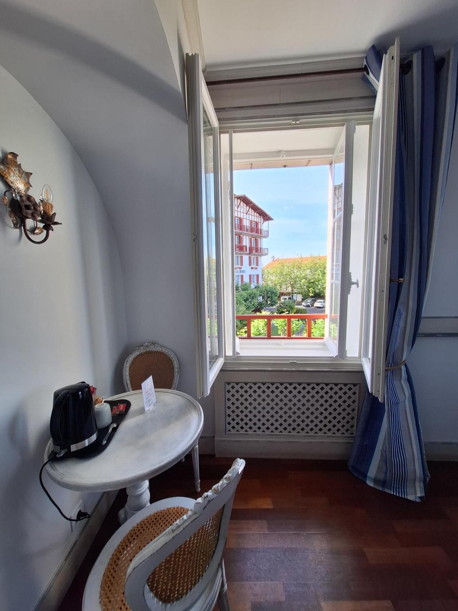 Hotel Villa Catarie เกตารี ภายนอก รูปภาพ